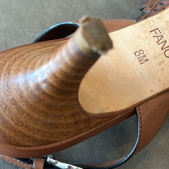 Brighton Fancy Brown & Black Laser Cut Kitten Heel Slingback Shoes Size 8 - Picture 8 of 10